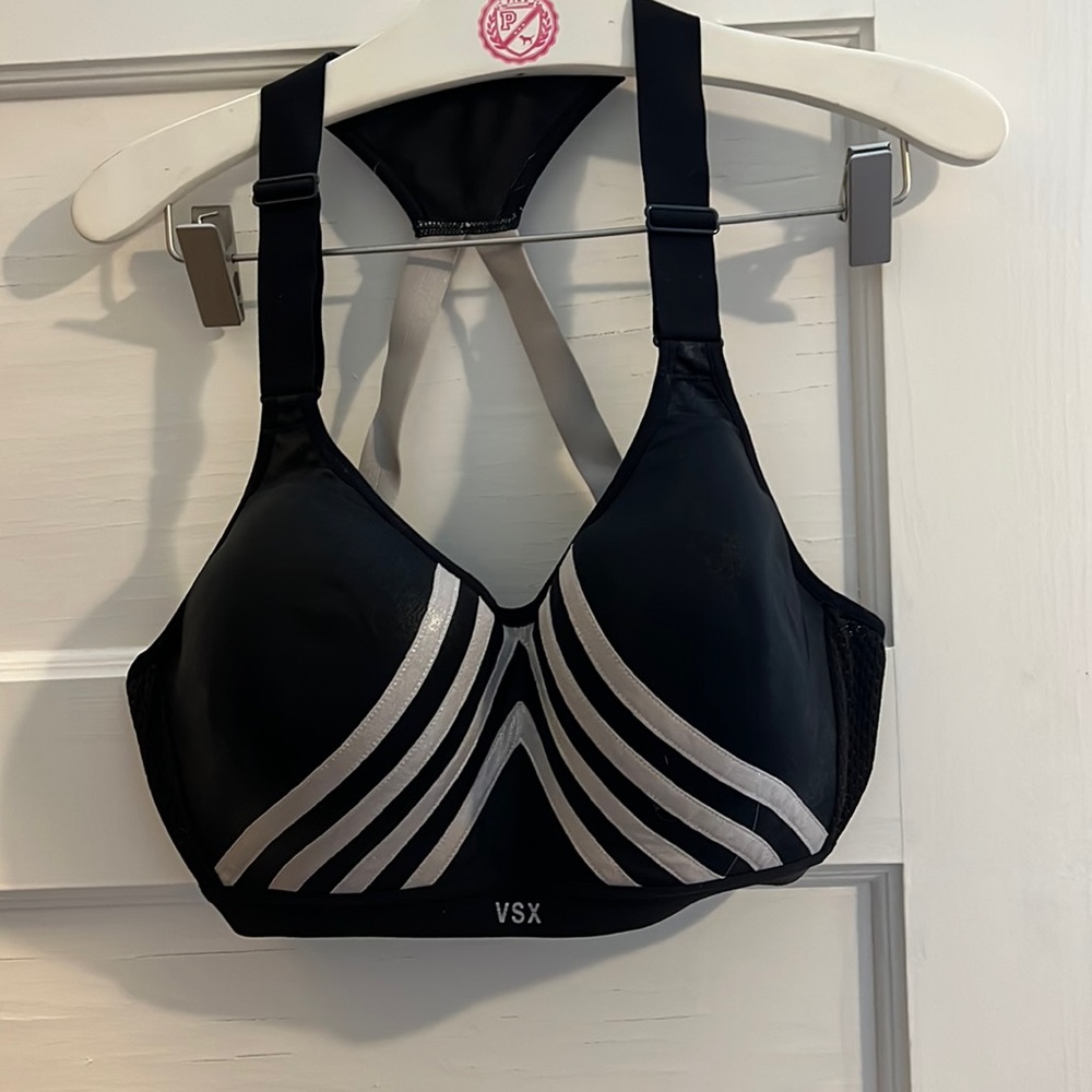 VSX sports bra